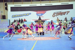 Tim dance SpicySugar tampil di DBL Azarine Dance Competition