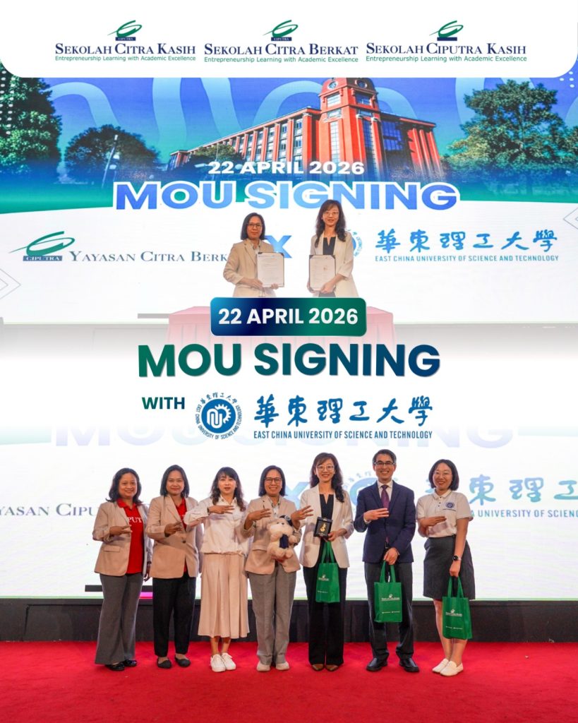 Penandatanganan kerja sama antara ECUST China dengan Yayasan Ciputra Pendidikan dan Yayasan Citra Berkat di Sekolah Citra Kasih Citra Garden Jakarta